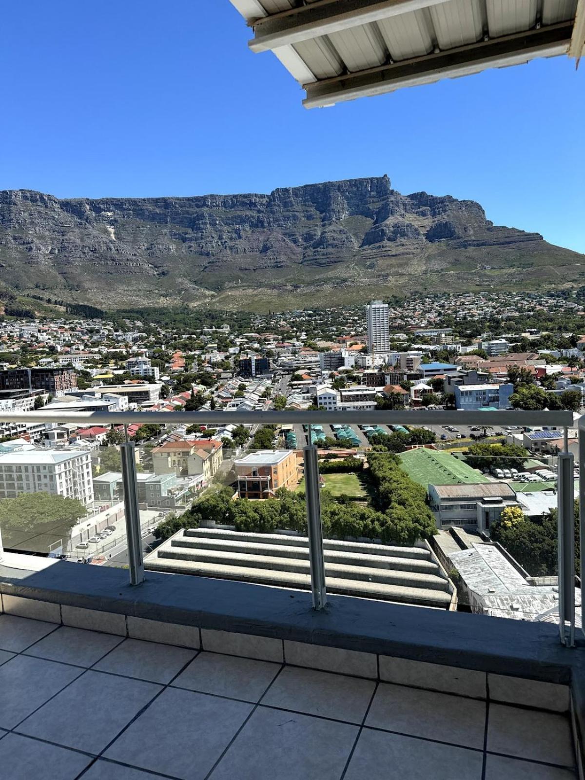 Apartment Spacious 2 Bedroom With Table Mountain View Cape Town